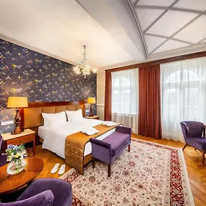 https://esplanade-prague.praguehotelsweb.com